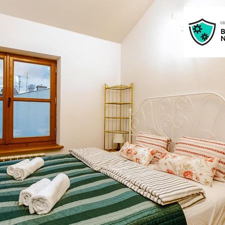Ok Main Square Apartments Красков Екстериор снимка